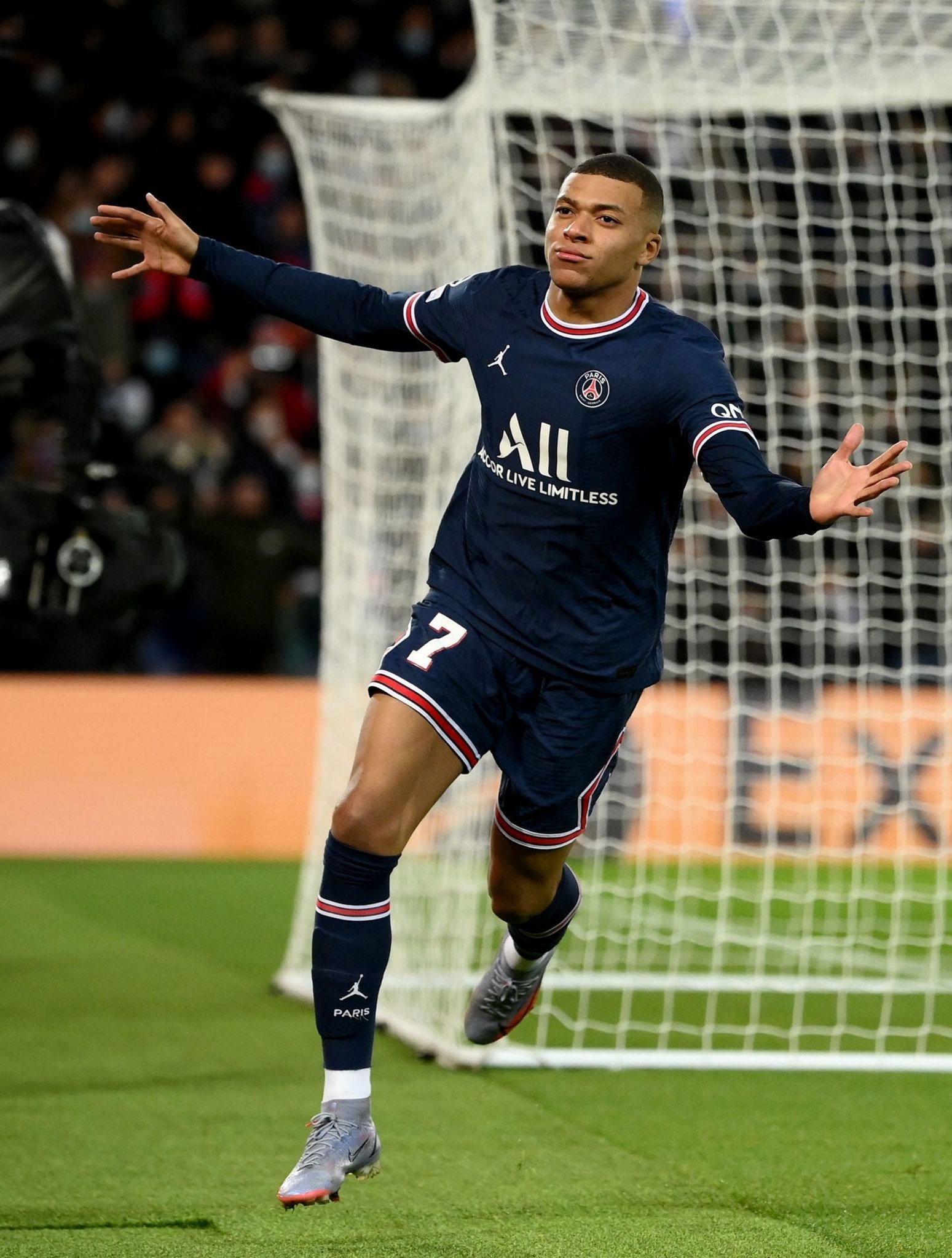 马克斯·舍泽赛季负荷管理策略